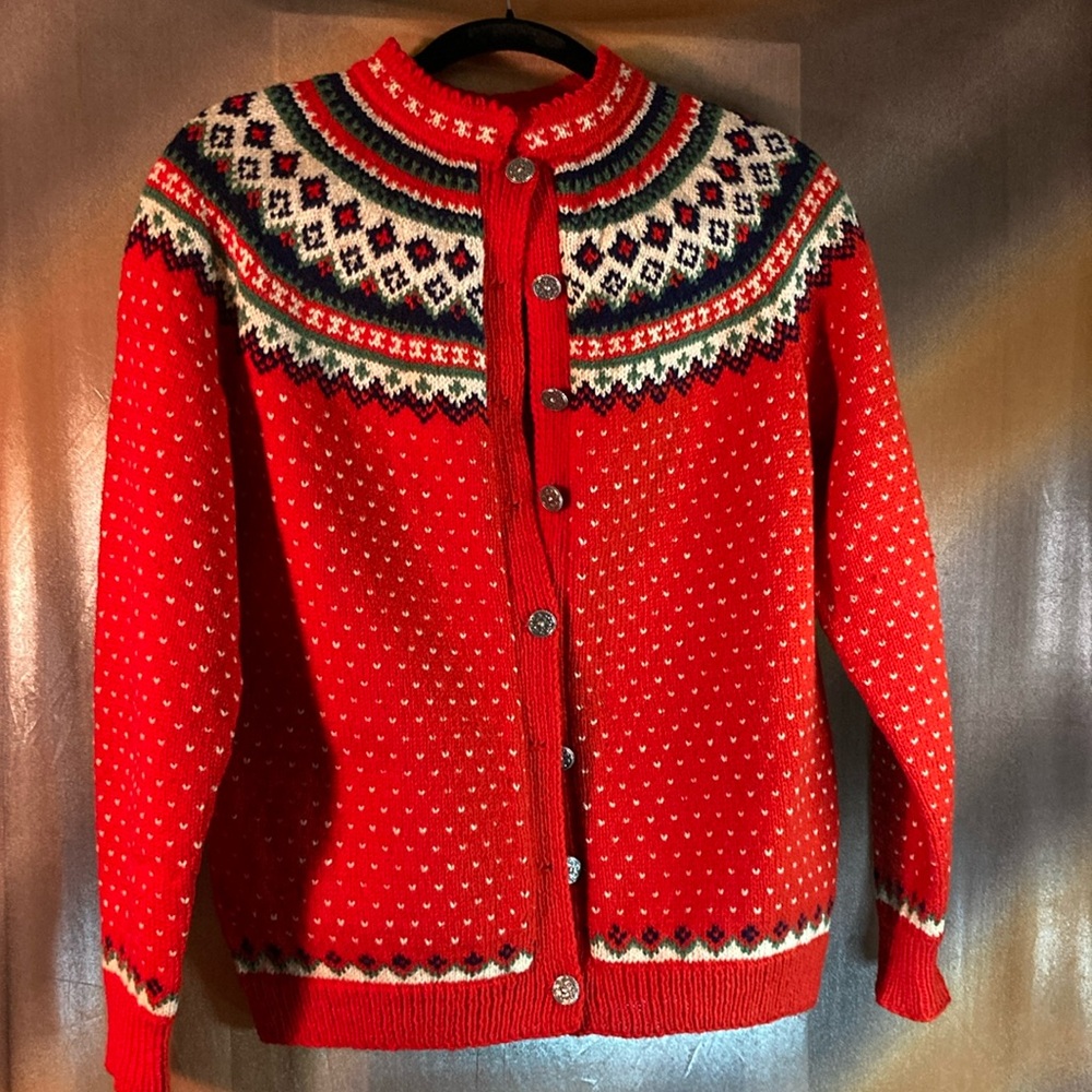Husfliden Oslo wool button up sweater‎ made in Norway. 39” chest. E